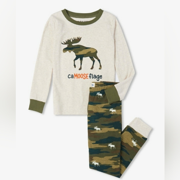 Camooseflage Kids Appliqué Pajama Set - Picture 7 of 7